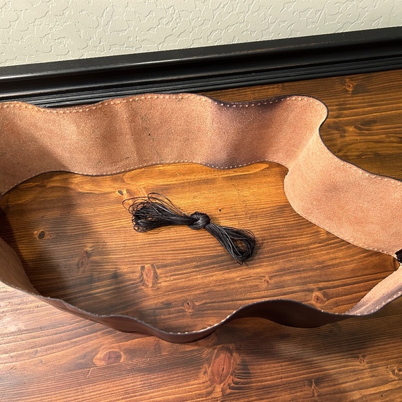 Real Leather Handmade Steering Wheel cover - lace on - Picture 3 of 3